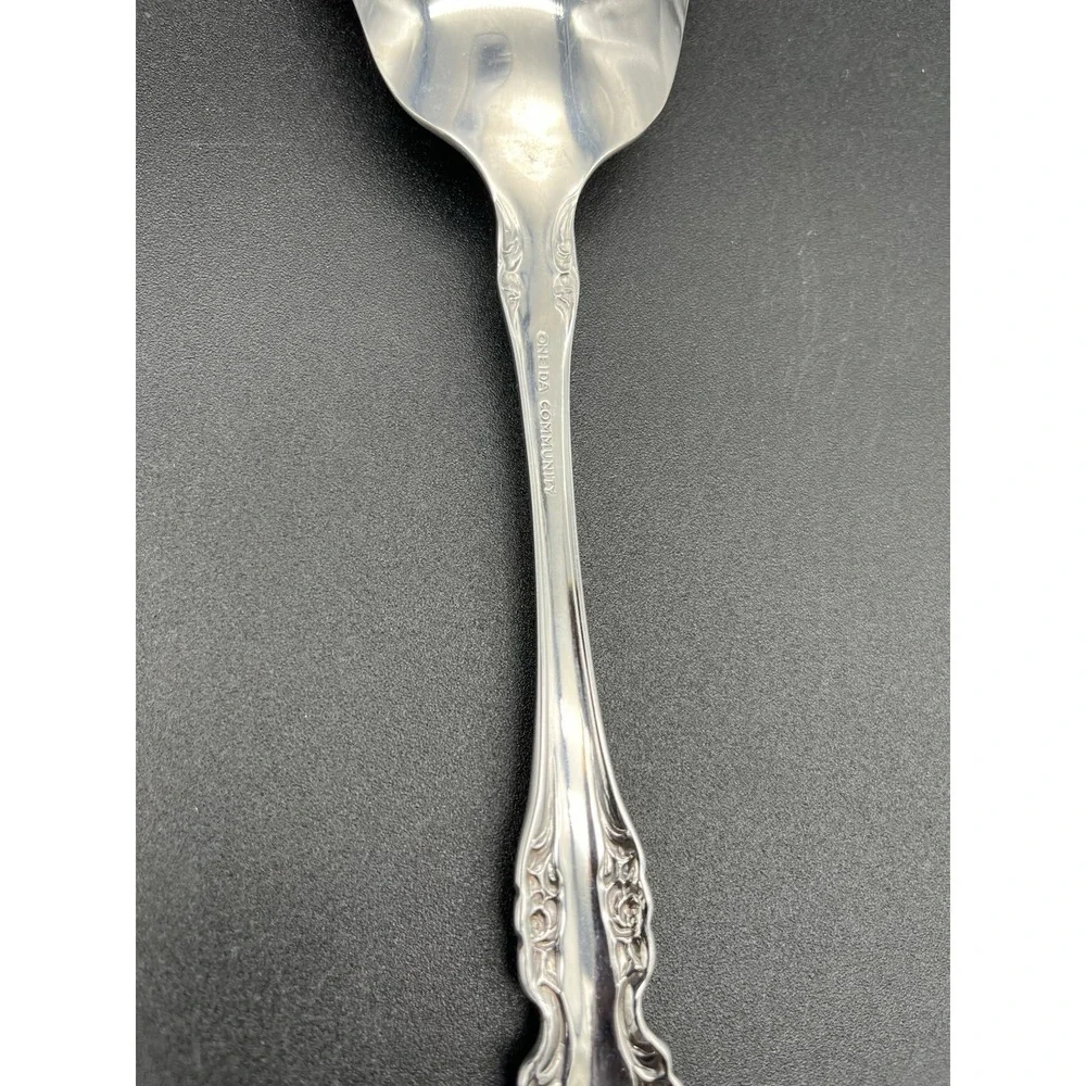 Brahms Stainless Solid Shell Casserole Serving Spoon By Oneida Silver